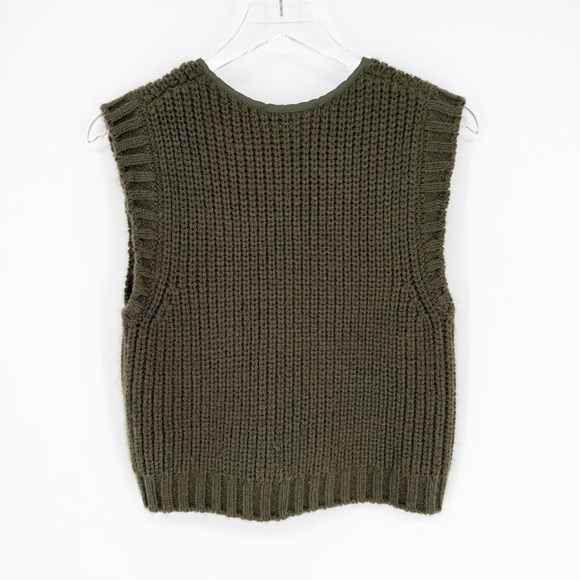 ZARA Sleeveless Knit Button Front Vest S Green - Picture 3 of 6